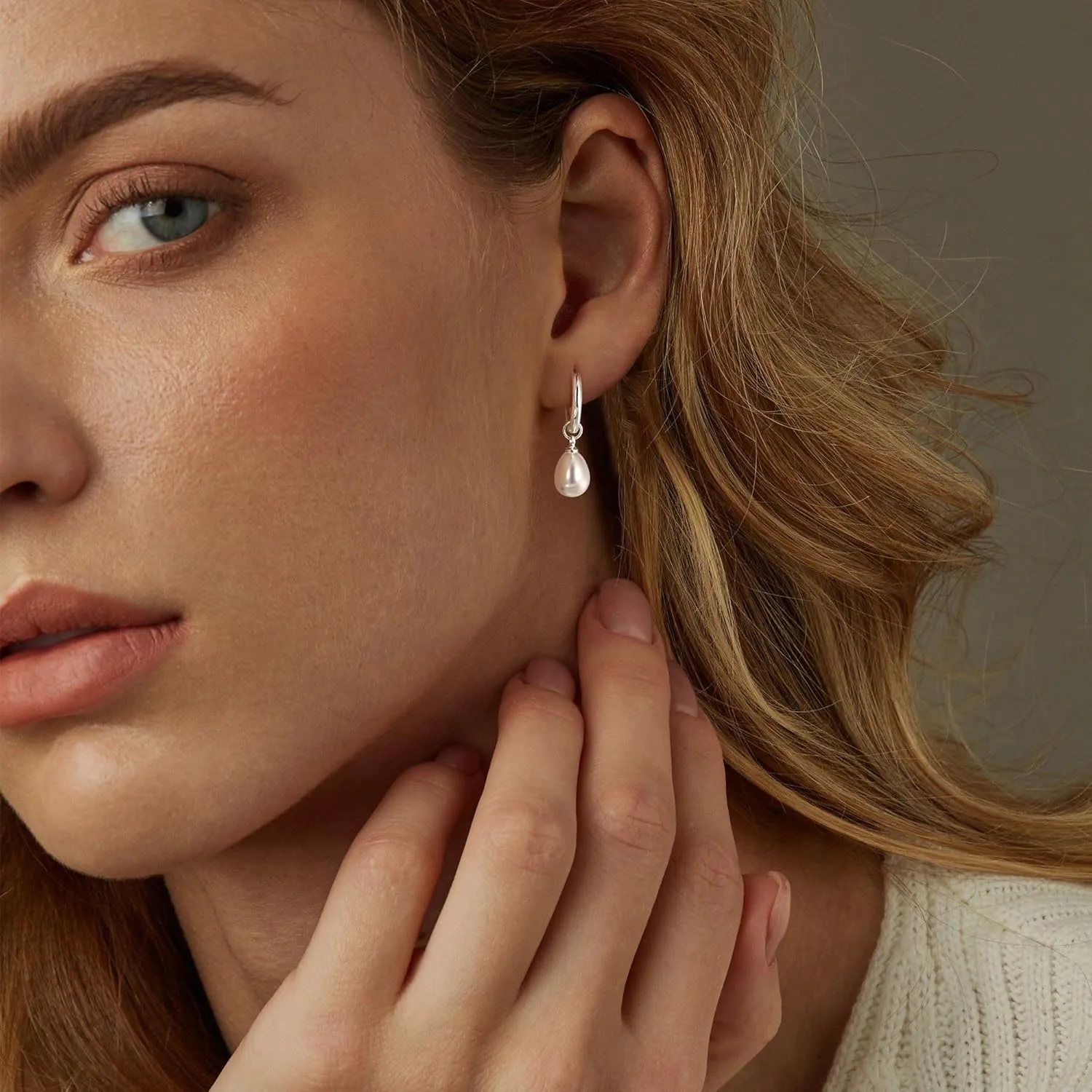 Gold Pearl Dangle Earrings for Women, 14K Gold Plated Small Pearl Drop Huggie Hoop Earrings, Hypoallergenic Dainty Gold Earrings Wedding Jewelry Gifts for Women Trendy